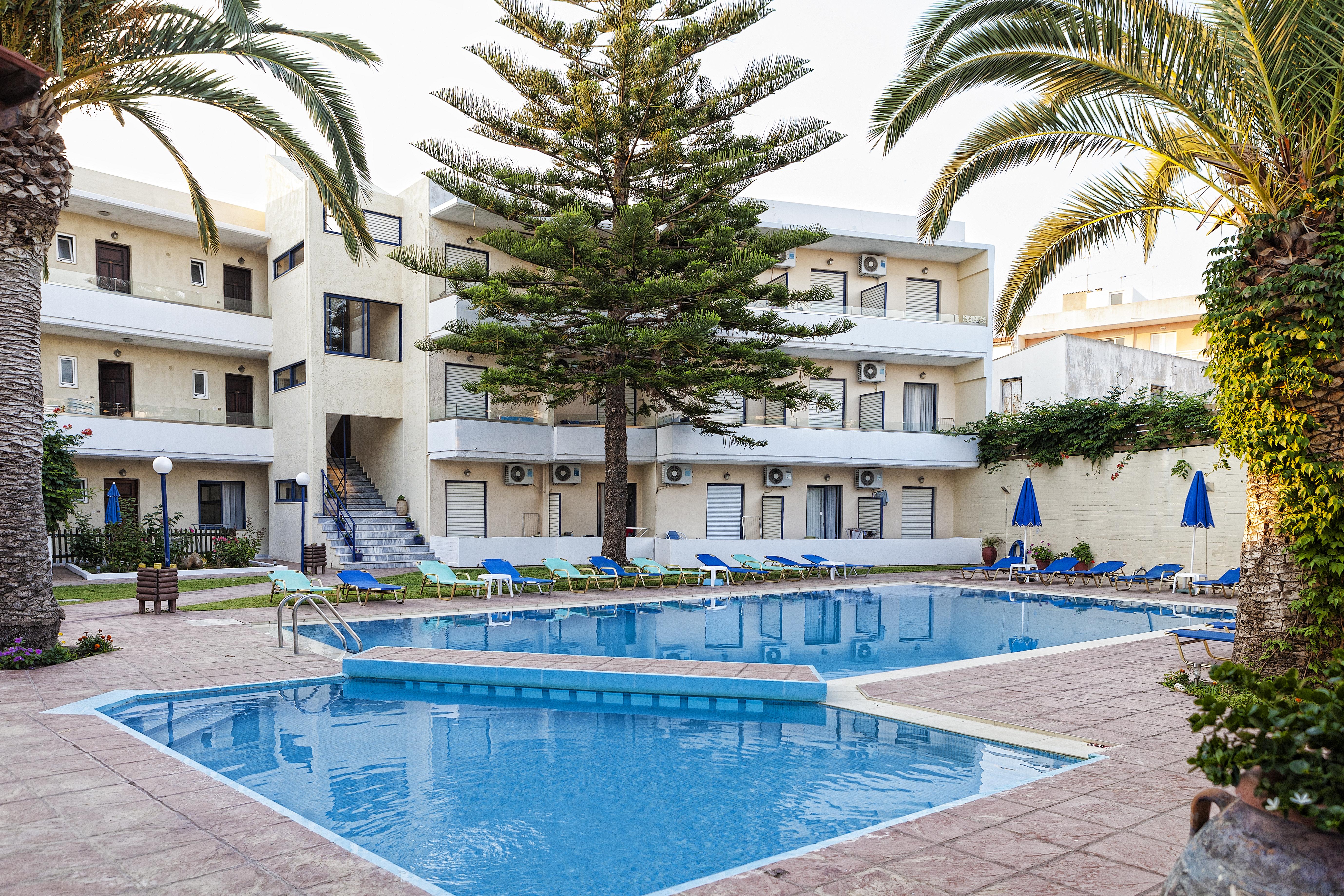 Cretan Sun Lejlighedshotel Adelianos Kampos Eksteriør billede