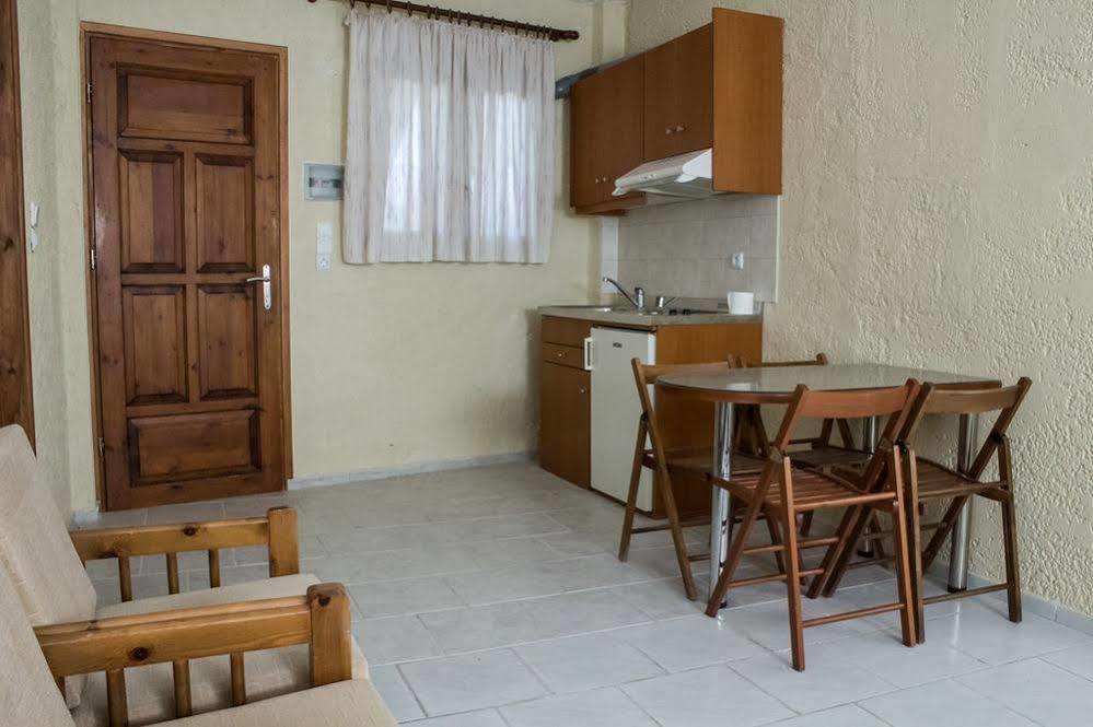 Cretan Sun Lejlighedshotel Adelianos Kampos Eksteriør billede